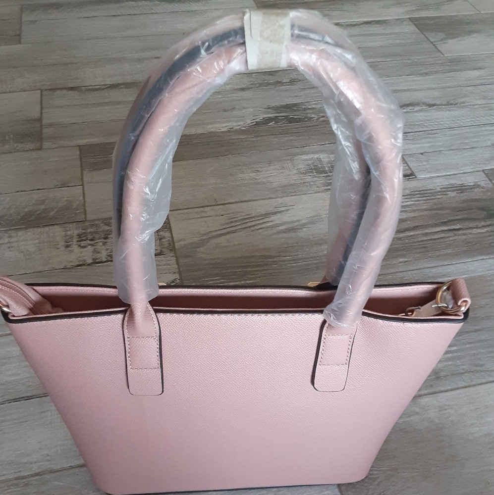 Women hand bags